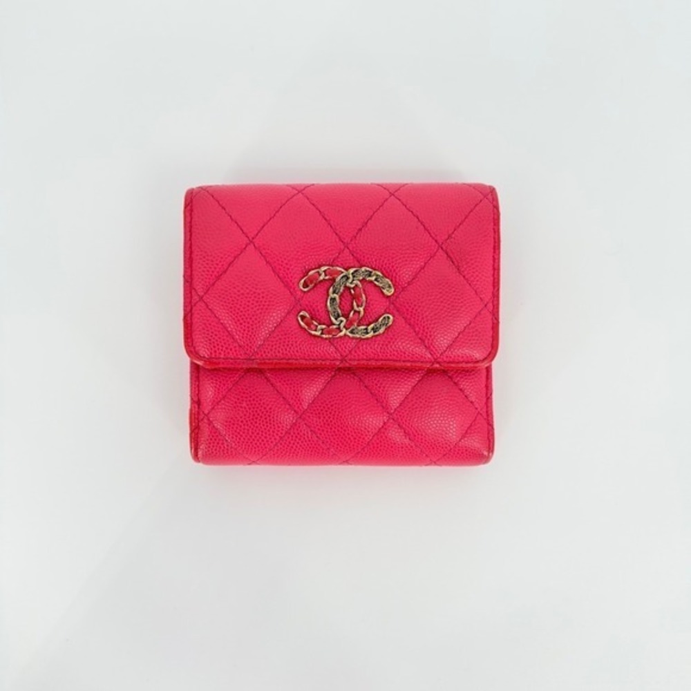 Chanel Tri-Fold Wallet Pink Caviar Leather Quilted Gold CC 2020 EDGES TOUCHED UP